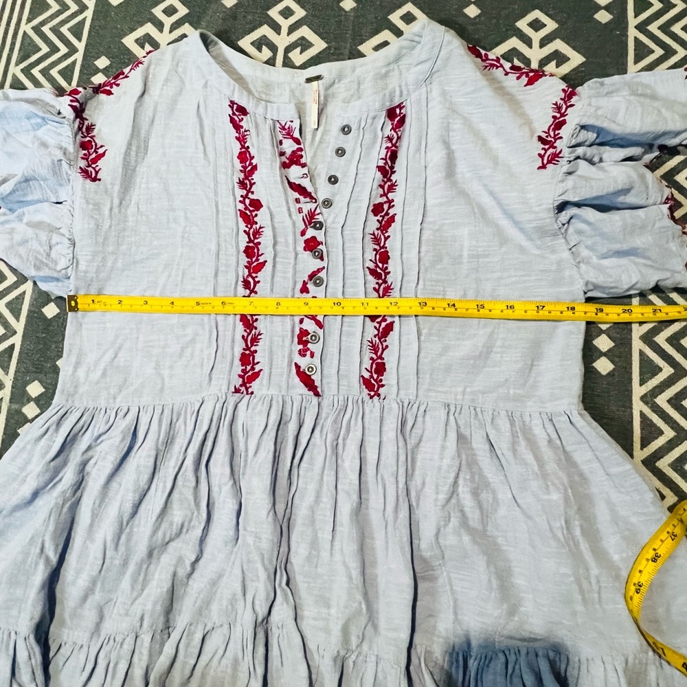 Free People Santiago Light Blue gauzy Dress with red Floral Embroidery S - Picture 6 of 8